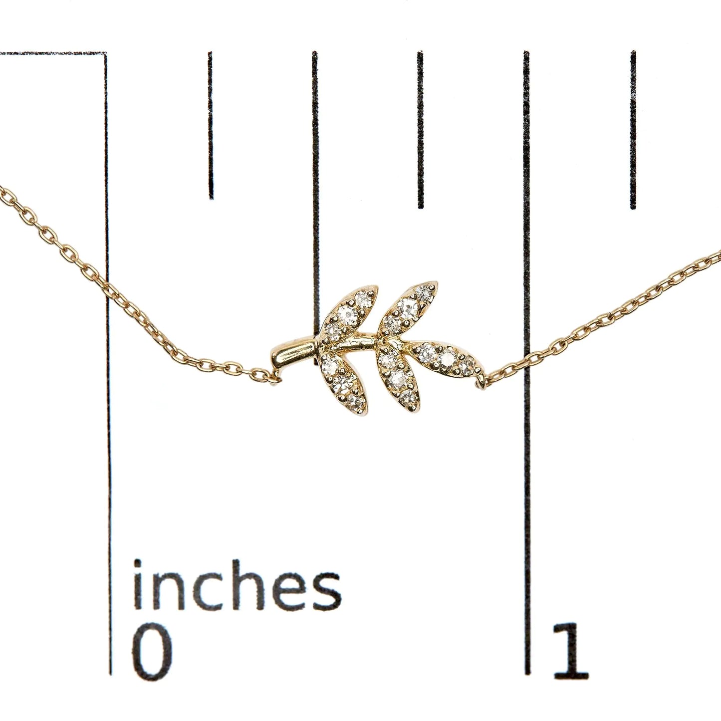 10K Yellow Gold 1/10 Cttw Diamond Leaf and Branch 18" Pendant Necklace (H-I Color, I1-I2 Clarity)